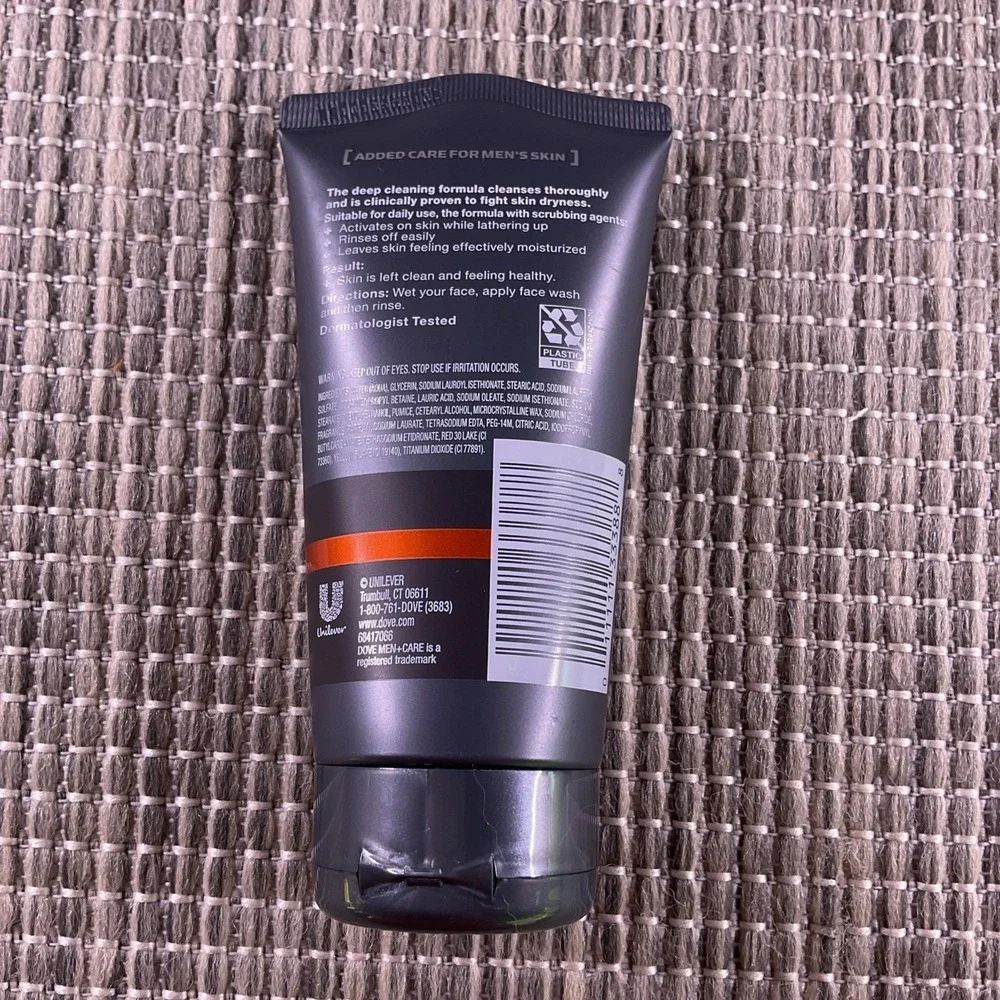 LOT OF 4--Dove Men + Care Face Scrub DEEP CLEAN Each is 5oz.